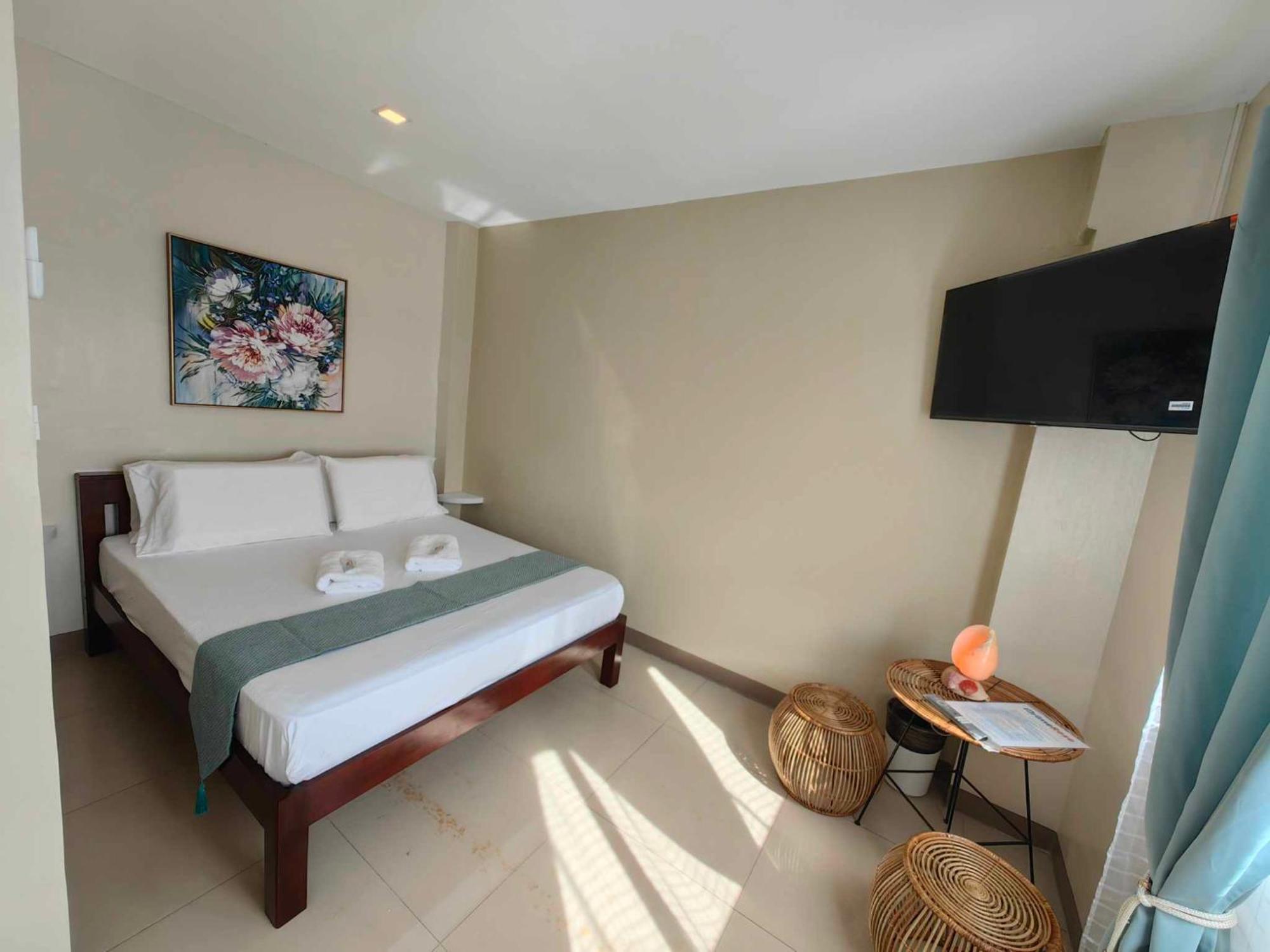 Primerose Residences - Near Mactan-Cebu International Airport Lapu-Lapu City Exterior photo